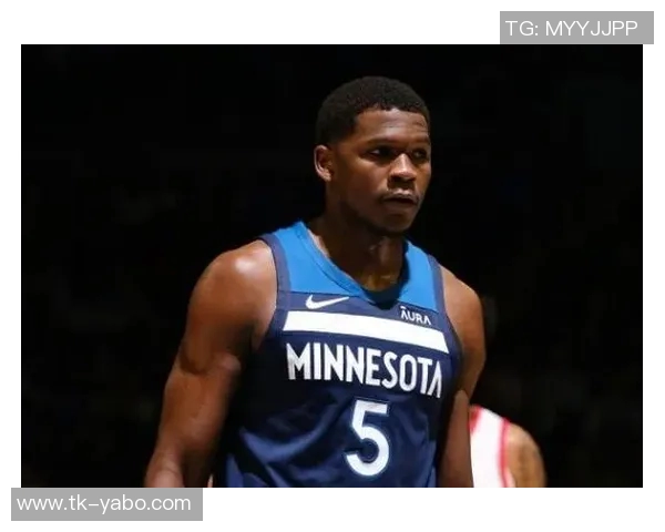 爱德华兹自信发言期待队友支持最后时刻将球交给我发挥关键作用